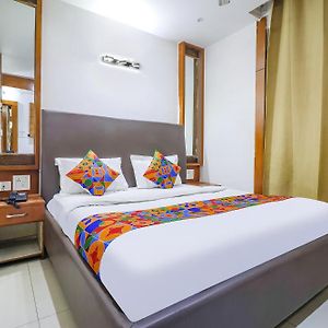 Fabhotel Nand